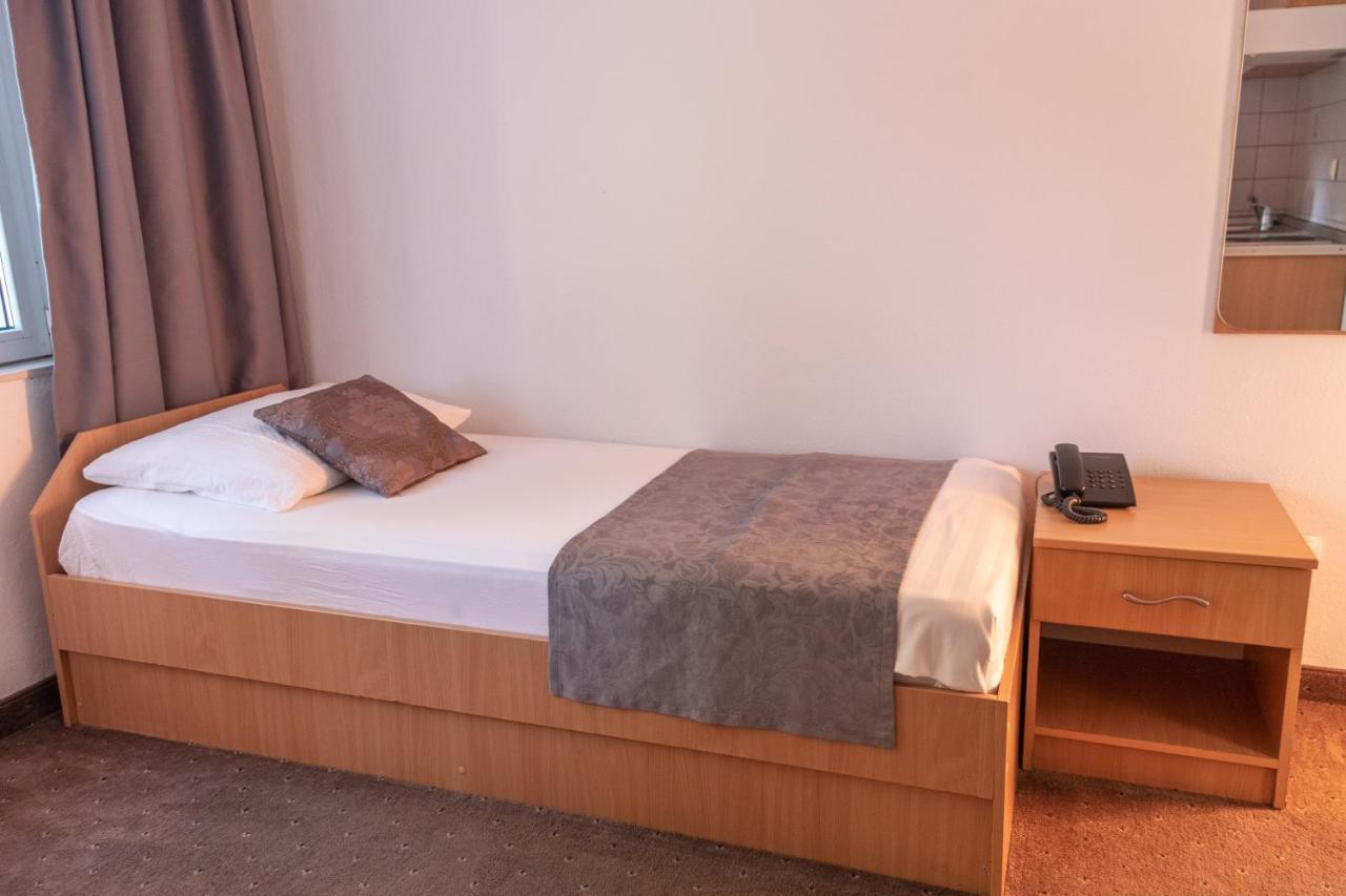 Hotel Amicus Mostar Exterior foto